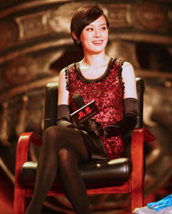 孙俪长发VS短发清纯装示范