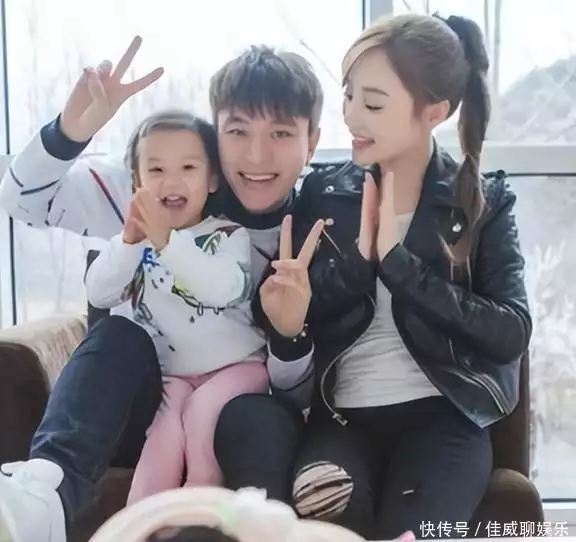 李小璐疑似二胎真相_李小璐贾乃亮复合内幕_娱乐圈谁生二胎